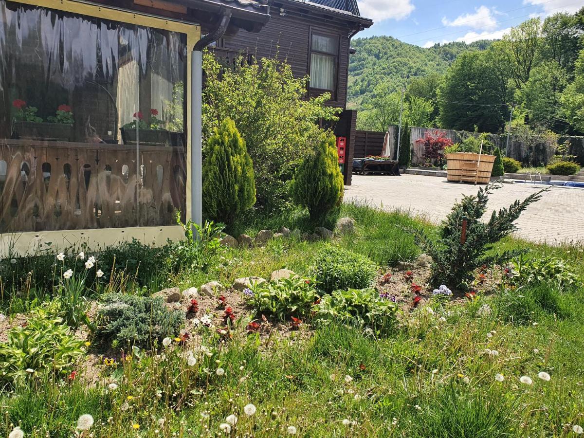 Pensiunea Roua Muntelui Brazesti Luaran gambar